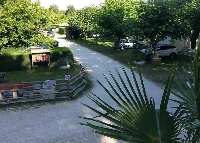 Campsite Mobil 4 Pers A - Terrasse - Api-1-52-1632 *